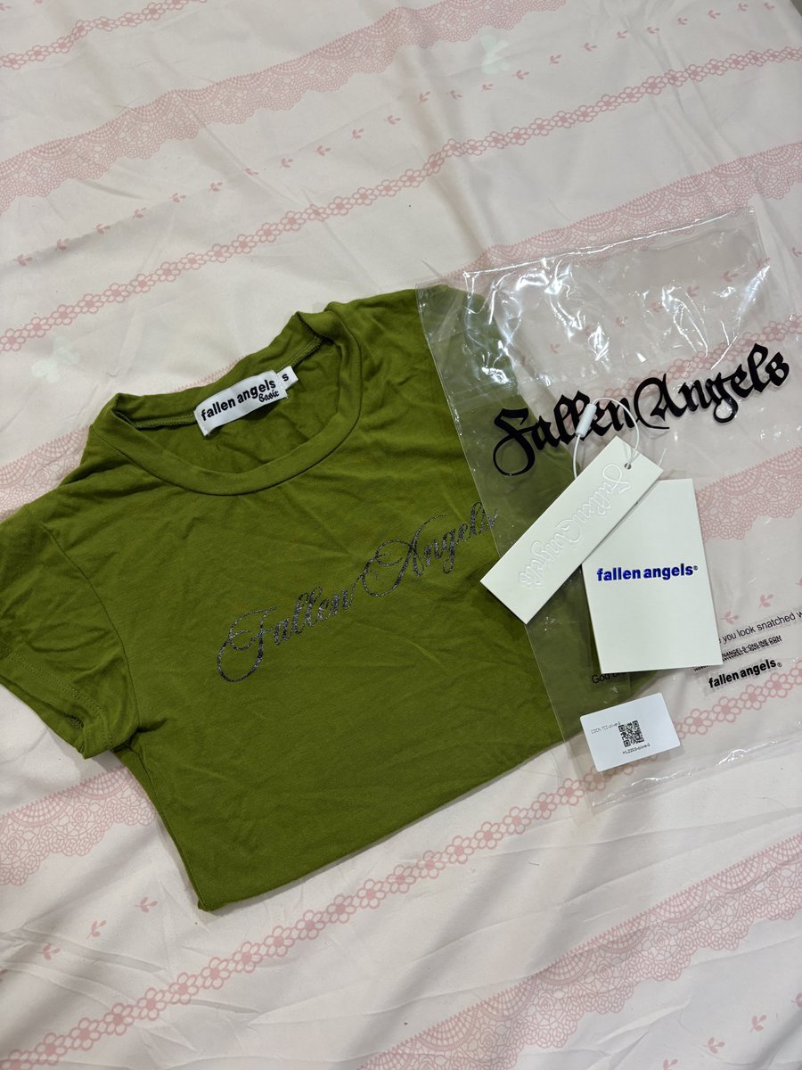 ส่งต่อ/ตามหาเสื้อผ้ามือสอง tweet media