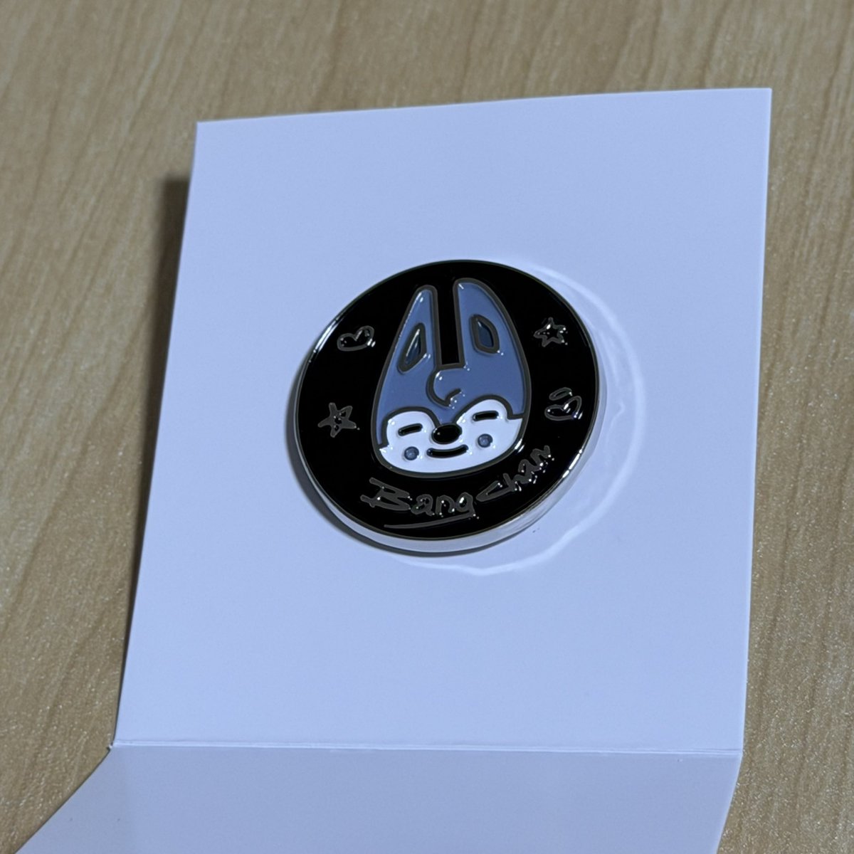 __ponpanp's tweet photo. スキズ ピンバッジ SKZOO エキシビション 交換　ランダムピンバッチ

譲　ウルフチャン

求　ポガリ

当日郵送交換希望🙇‍♀️
お気軽にお声がけください🐥 https://t.co/C1IBjDJ1ym
