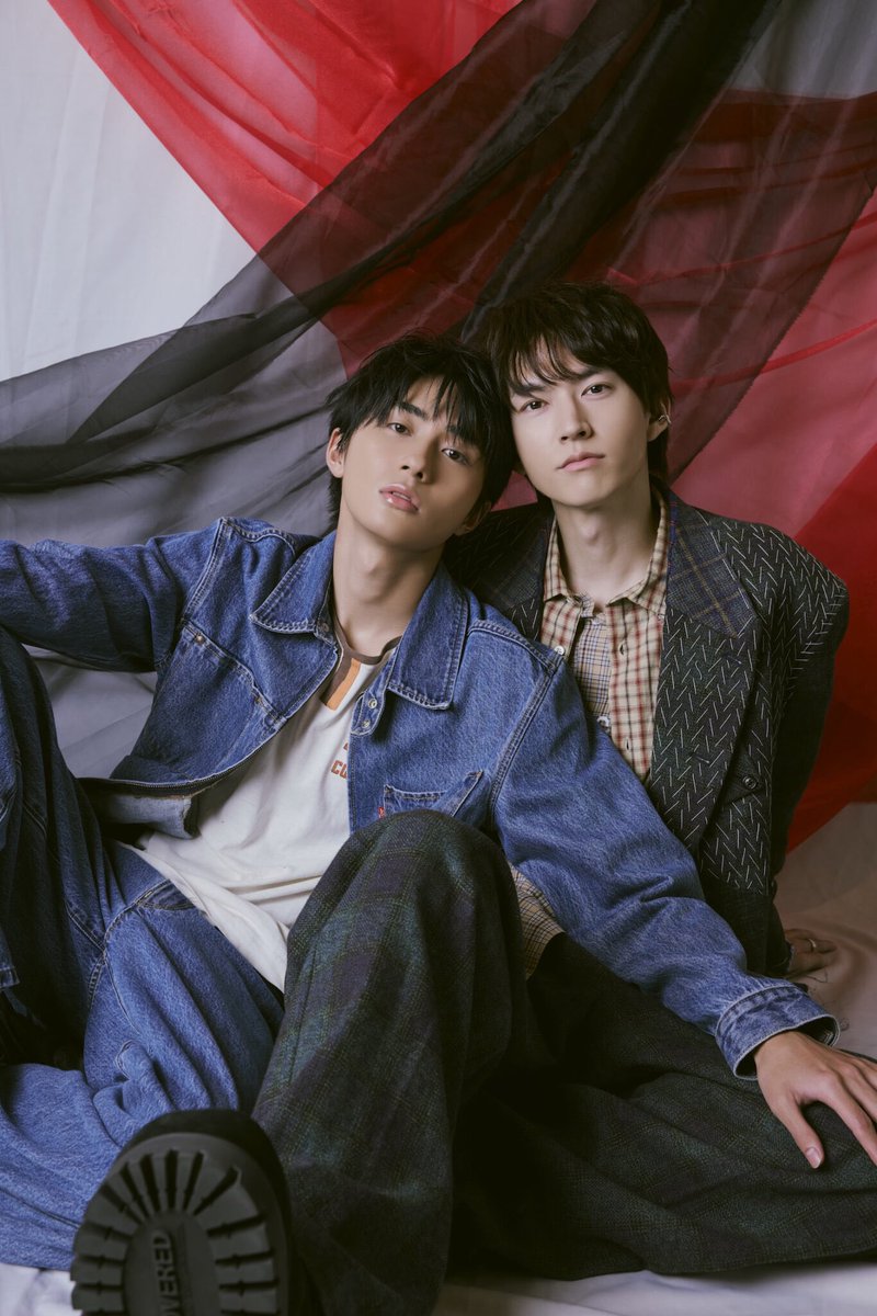 Emo_miu's tweet photo. ＼✨人気記事✨／
#和田雅成×#髙橋大翔 
ドラマ『あなたを殺す旅』インタビュー😎🔫😎【エモ写真21枚】

互いに自然体でいられた
「本当にただただ会話を楽しんでいた」
🔗https://t.co/t5OnUn1Glh

@drama_anakoro @masanari6 @_hiroto_819 #アナコロ #anakoro #Emomiu https://t.co/SQLzzul5Y7