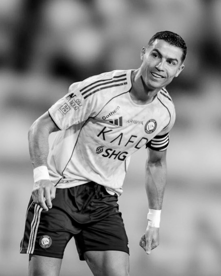 Cristiano Ronaldo was absent from Al Nassr training today!!!!!!!!!

[<a href="/a_altamimi11/">عبدالعزيز العصيمي</a>]