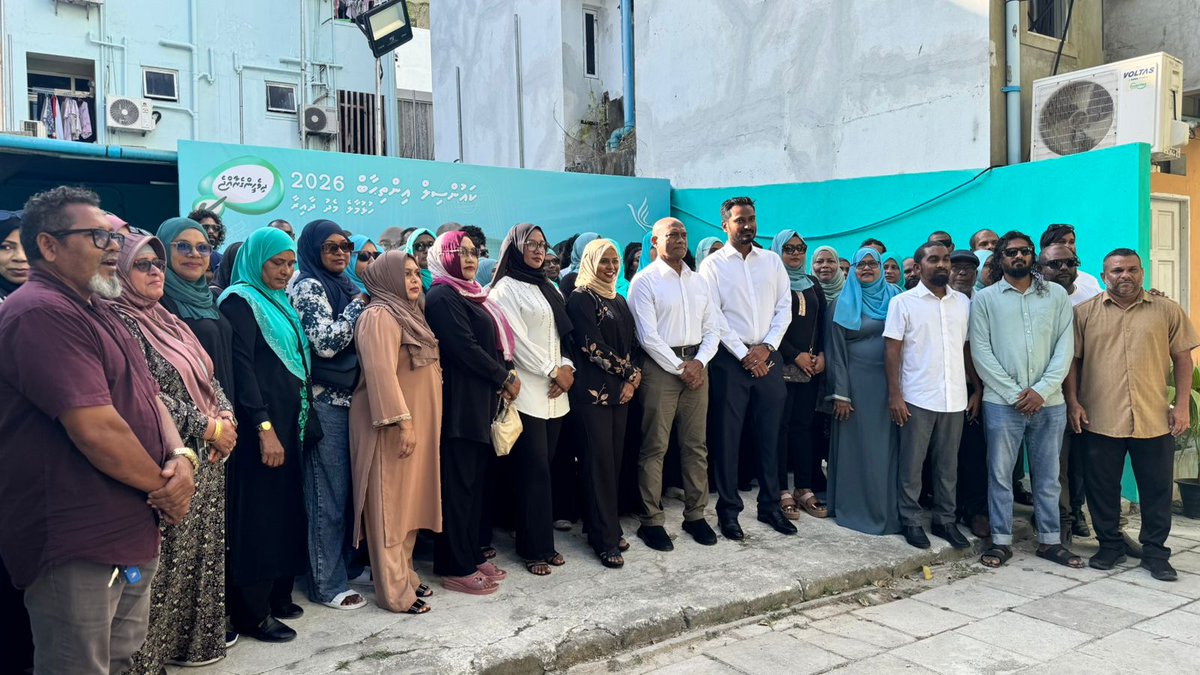 bolurodhii's tweet photo. ހުޅުމާލެ މެދު ދާއިރާ ގެ ދޮރުން ދޮރަށް ހަރަކާތް
.
.
#JaleelForMayor ✔️
#LCE2026
#DhiveheengeRaajje
#CongressMV https://t.co/asvjvXBwCy