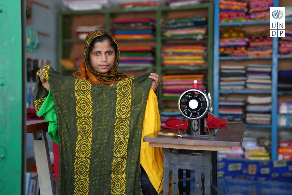 UNDP_BD's tweet photo. Through @UNDP's #SWAPNO apprenticeship program, supported by @SwedeninBD and Marico, Tanzina Khatun from Sherpur is building a new path for her future.
Read more: https://t.co/lWLio9cs0w https://t.co/INqloyxJjk