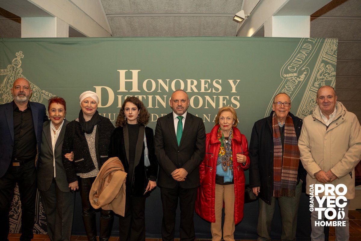 NUEVO RECONOCIMIENTO | GRANADA DE PLATA 2025 ❤💚

Estamos encantados y muy agradecidos de haber recibido la Granada de Plata, que reconoce nuestra trayectoria de 25 años de vida y esperanza.
