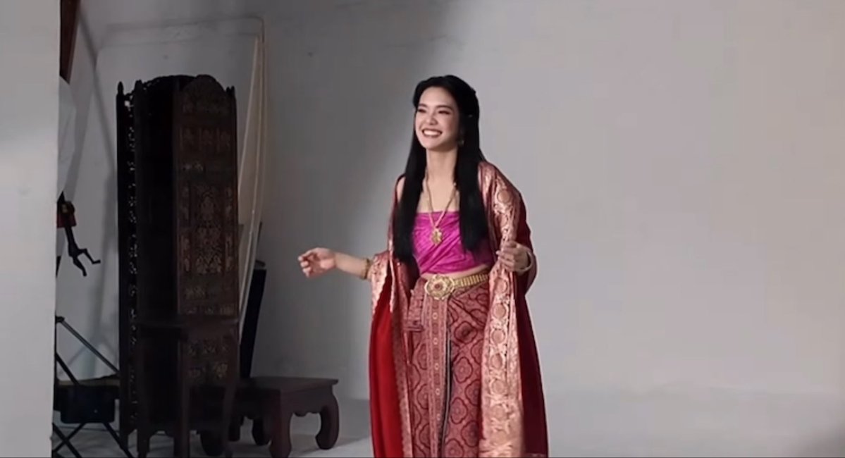 พี่วันทองสวยมากกกกกนุรักพิเฌอกับชุดไทยที่สุด~🥹✨

#CherprangAreekul 
#วันทองไร้ใจ #LovelessHeroine