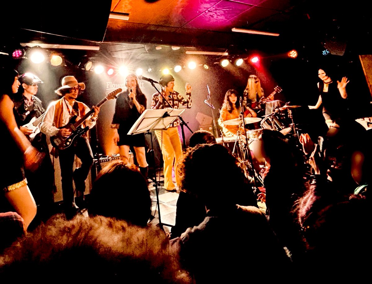 アンリ tweet media