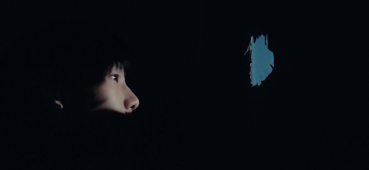 astrmeow's tweet image. หืมม อันนี้ใครน้า🫣🫢((ไม่กล้าฟันธง น้องเส้ปมีไรจะบอกแม่ไหม(ถ้าไม่ใช่เดี๋ยวมาเก้บเศษหน้า)(แต่ถ้าไม่สำคัญคงไม่เป็นฉากเดี่ยวไหมนะ) ))

AuAu First Debut Teaser
#PlayWithMe_MvTeaser
#AuAuFirstDebut
#auautnp