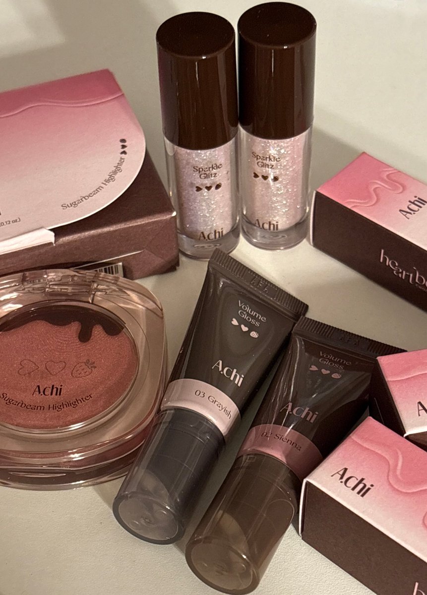 A.chi @achi_jp_ から ハートベリーチョコレートコレクションを頂き