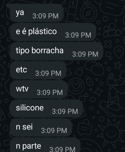 BibiStruggle's tweet photo. Plástico
Borracha
Silicone
N sei 
N parte https://t.co/oR4RJ5gDIs