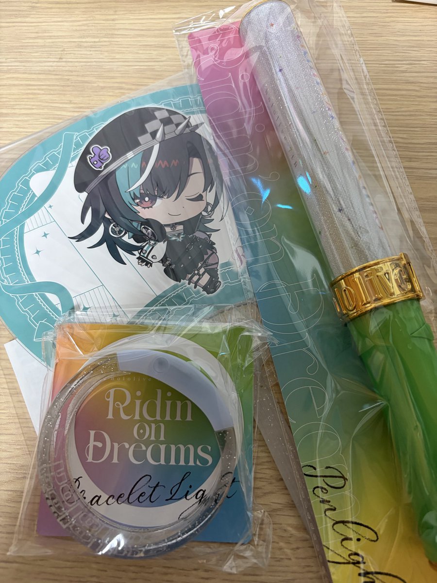 フェスグッズ届いたーだよ！！ 初フェス参戦、楽しみだよ！！ #みてや