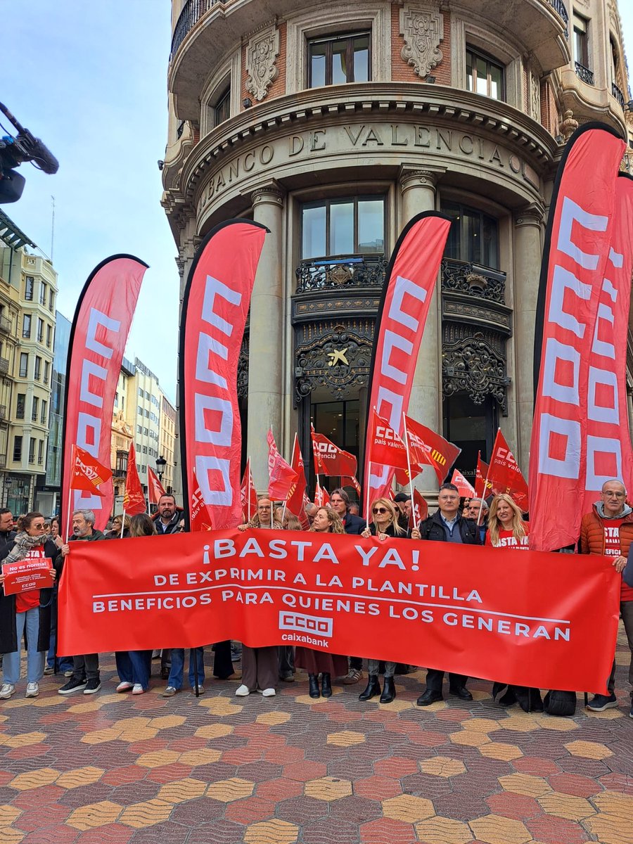 siemprelamar's tweet photo. ¡Basta ya de presión! #valencia #ccoocaixabank https://t.co/MUoQ5GqyZb