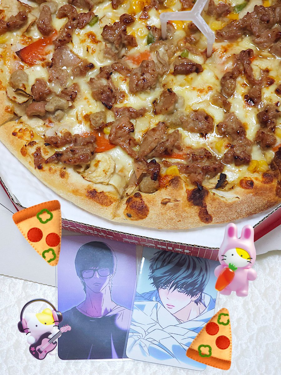 오늘의 첫 식사 🥹
피자🍕