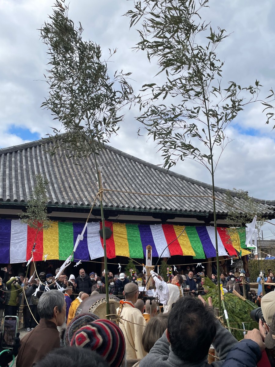 kumasfactory's tweet photo. 元興寺節分会。年男、福豆まきにお招きいただきました。一陽来復‼️ https://t.co/m8P3GAvzs2