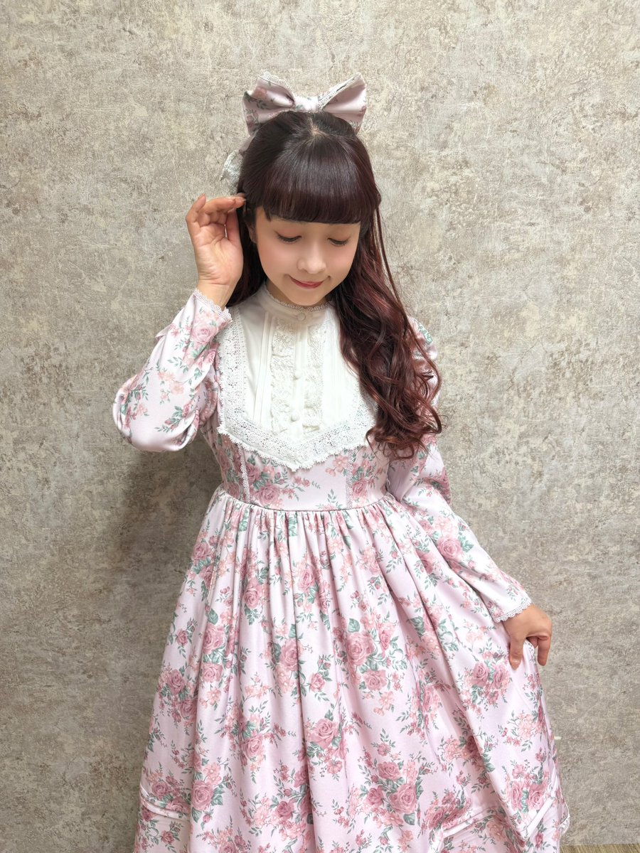 シャルミエールさん新作のワンピース🌹 ミントとピンク🌹
