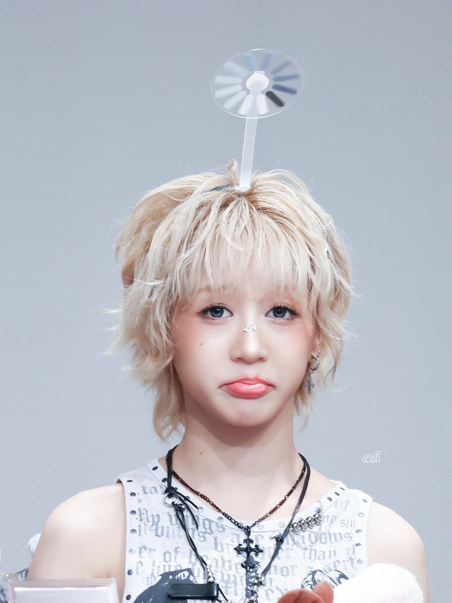 ka1_s2's tweet image. 20250824 메이크스타 팬싸 HQ

𝐋𝐨𝐚𝐝𝐢𝐧𝐠...🌀

#江崎ひかる #ひかる大好き 
#히카루 #Kep1er #케플러