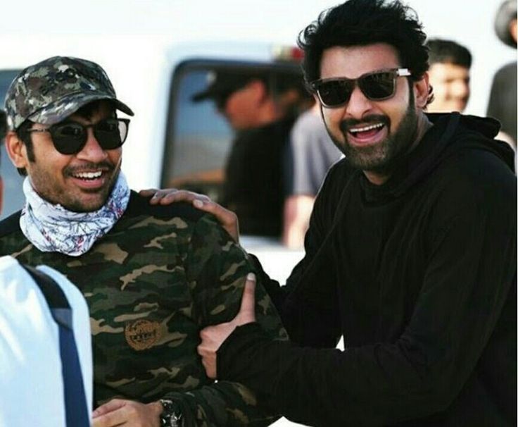 _saaho_1's tweet photo. @swarroop7 @imvangasandeep Hollywood level lo tesina dhikku le ikkada😭 https://t.co/I4kE0Vvwm6