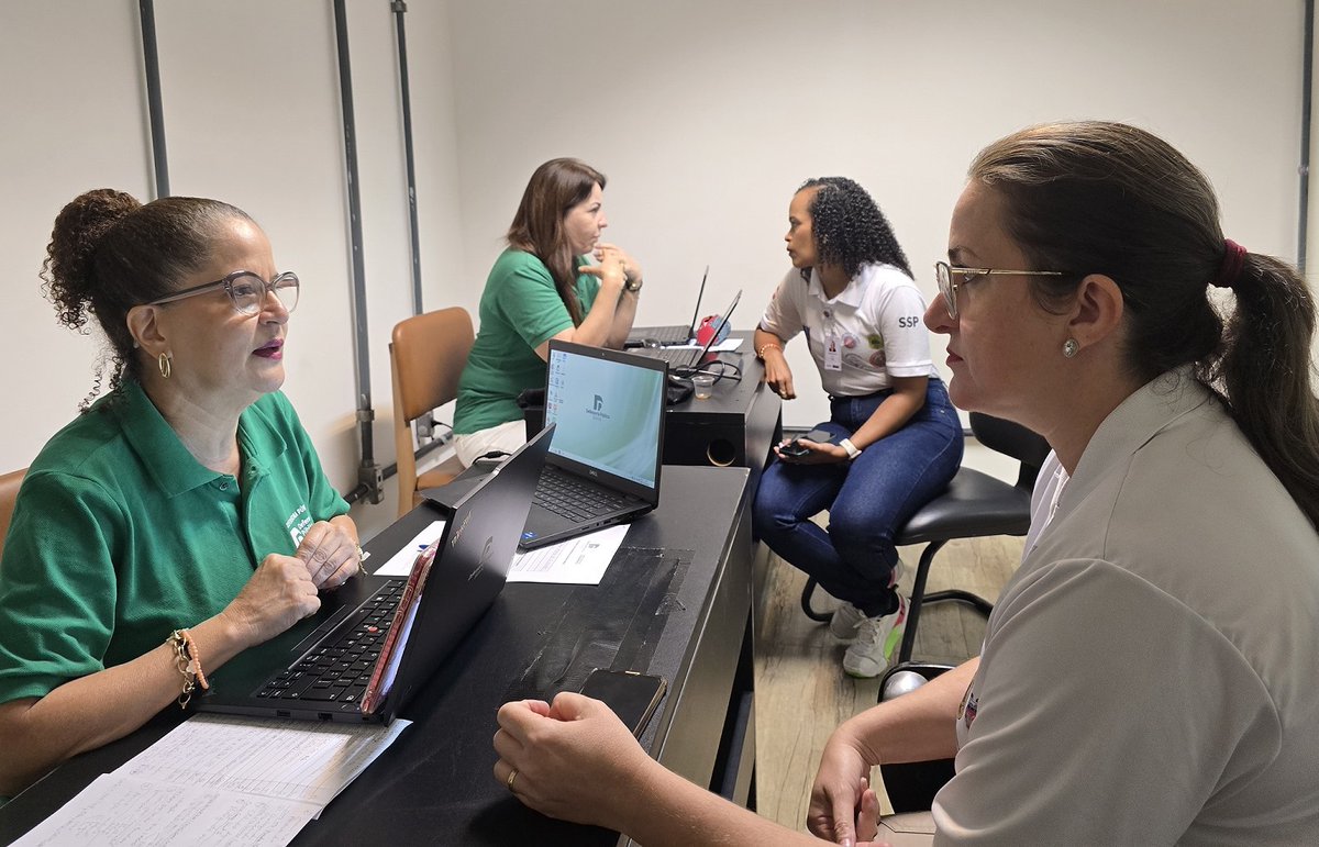 Prevenir é Agir: Defensoria inicia itinerâncias de 2026 com atendimento em caravana voltada à preparação dos profissionais da segurança pública para o Carnaval

Leia a matéria completa no site: defensoria.ba.def.br/prevenir-e-agi…

Justiça é o que nos move! 💚