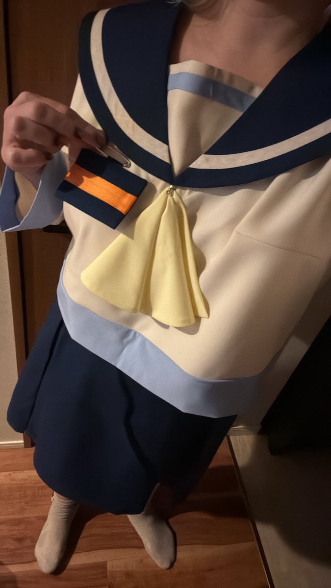 pocchari_chey's tweet photo. I never update here. I moved and went back to the US for a bit during Christmas. Everything else is a bit of a blur.

But my Ayumi costume remake is finished! And on the left was last week.

I hope everybody is as well as they can be in these awful times.. 😬 https://t.co/HqikhEUq4n