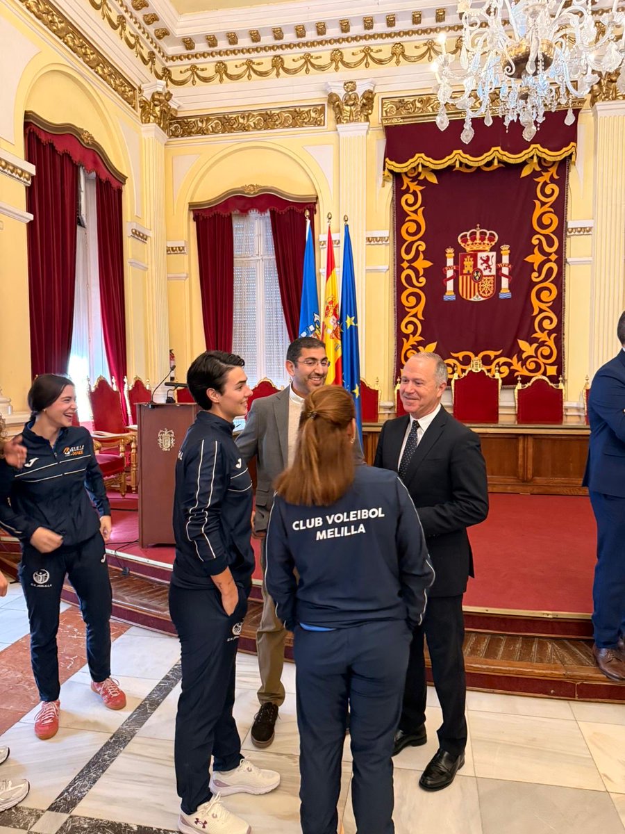 Cvmelilla tweet media