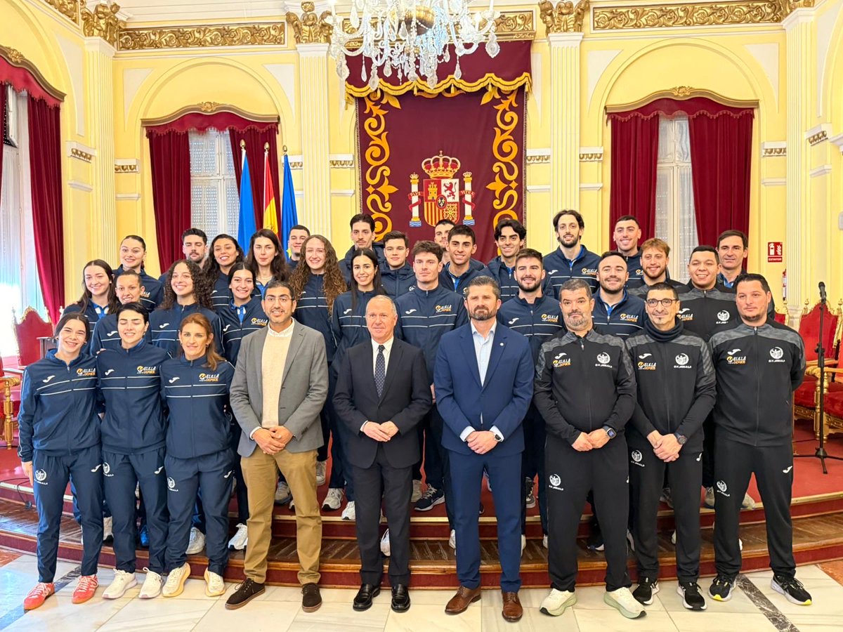 Cvmelilla tweet media