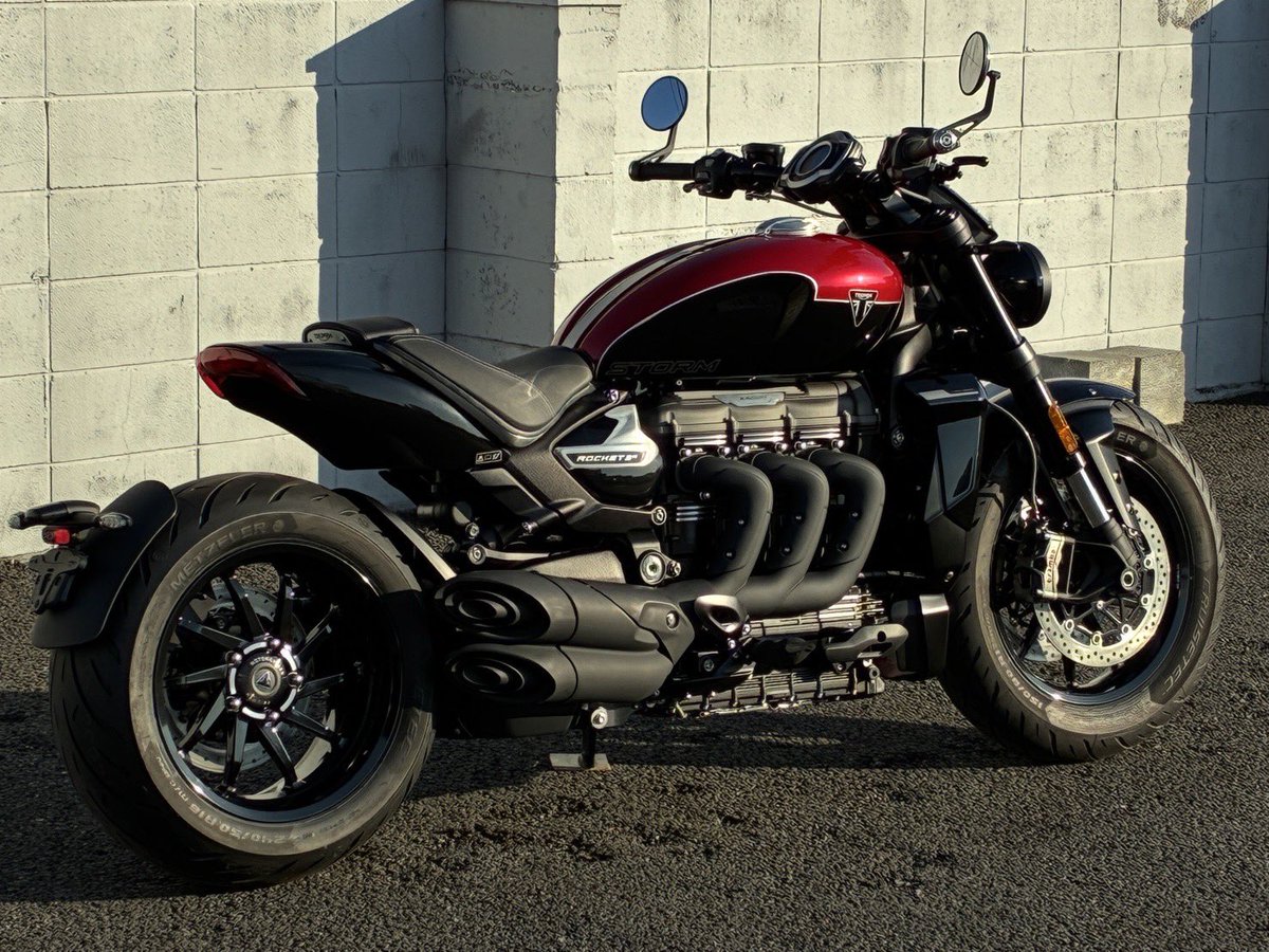 メフィスト tweet media