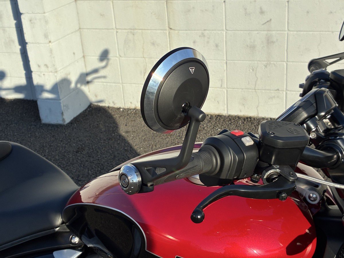 メフィスト tweet media