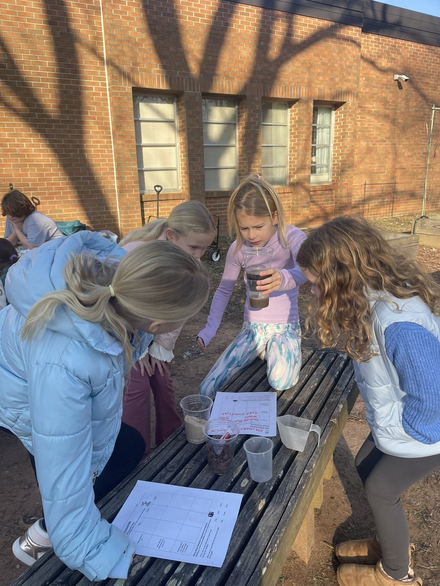 MPE_Principal22's tweet photo. 3rd grade @MPE_Mustangs are outside in our garden, digging in the dirt! After observing and evaluating various soil types, they will create a soil mix they believe will promote the best growth. Can’t wait to see how well their plants grow! @FultonCoSchools @Sara4fcs @FultonZone5 https://t.co/p2hyVDiV95
