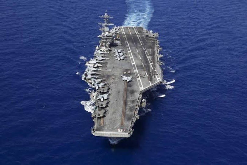 VividProwess's tweet image. 🚨BREAKING: The U.S. Navy SHOT DOWN an Iranian drone that approached the USS Abraham Lincoln aircraft carrier earlier today, a U.S. official tells Reuters.

Things are HEATING UP