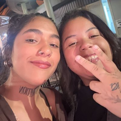 fuckgfd94's tweet photo. Golpista! Nao caiam, recebe o dinheiro e nao manda o ingresso. 

Anitta | Ensaios | Compro | Vendo | Ingressos https://t.co/rxN6Kdr3oC