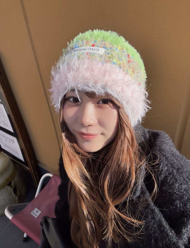や！