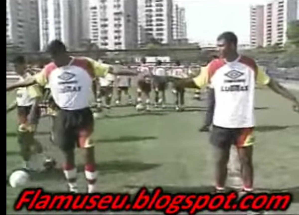 herycosta's tweet photo. @essediafoilouco Ronaldão e Junior Baiano!! https://t.co/sc28th4ihU