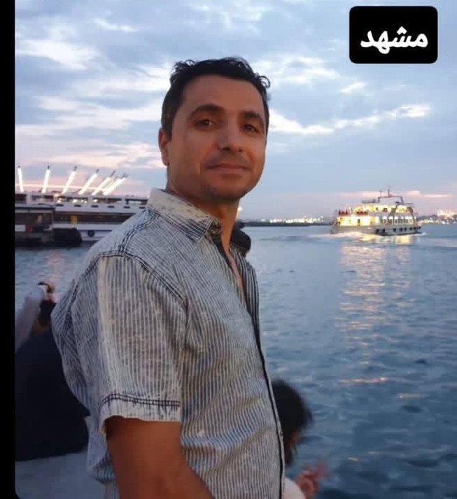 the_spring1's tweet image. فرزند ایران و کشته شده در راه میهن #جعفر_موحدپور
اهل مشهد.
#IranMassacre 
#IranRevolution2026