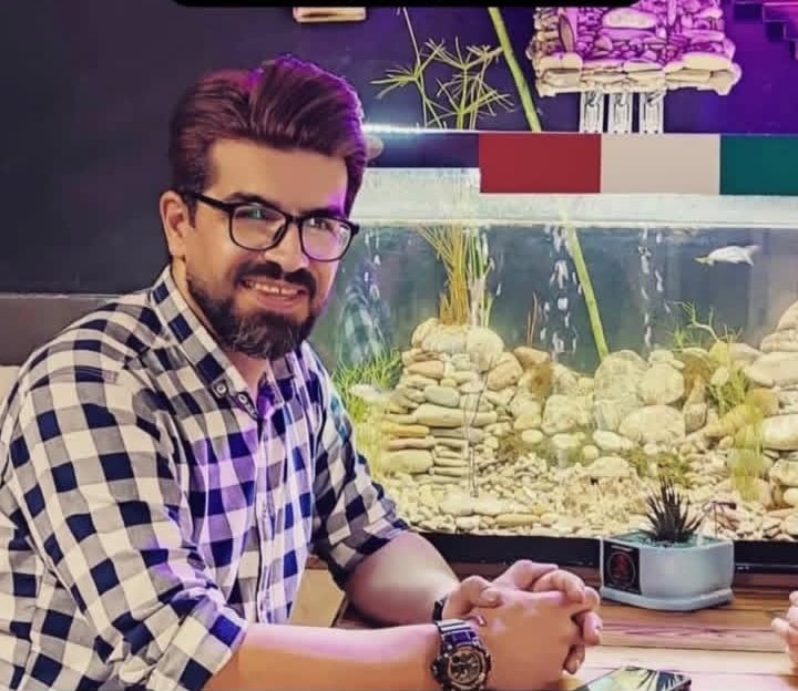 the_spring1's tweet image. صدای #علی_شاعری باشیم.آرایشگر جوان اهل اسفراین بازداشت شده و جان او در خطر است.
#از_بازداشتیها_بگو 
#IranMassacre