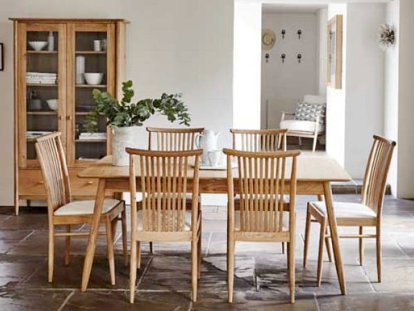 haynesfurnisher's tweet image. Ercol dining tables are reduced, including Bosco, Fairmile, Monza, Romana, Siena, Teramo and Windsor, plus plank + drop leaf models. A simple upgrade that can change the whole room.

furniturebrands4u.co.uk/ercol
#Ercol #DiningTable #HomeDecor