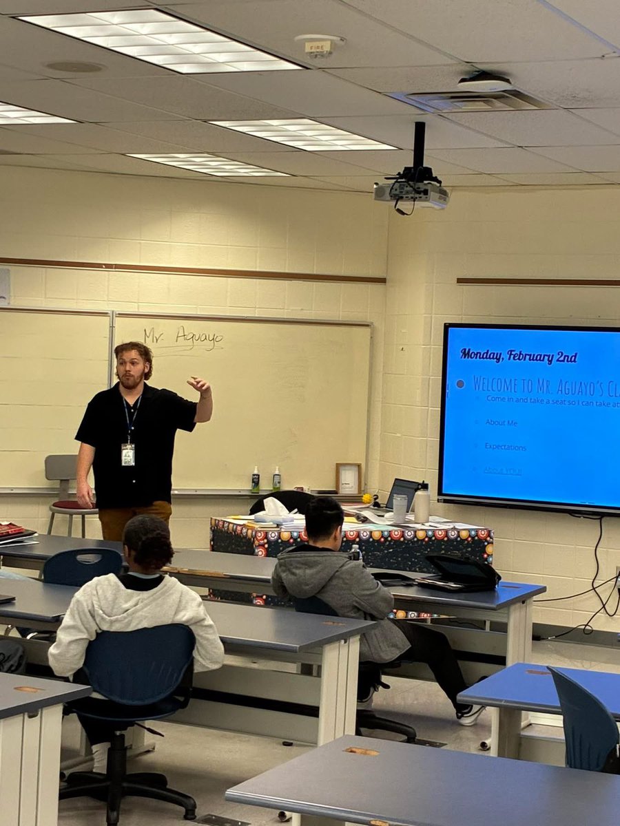 Chris Becker tweet media