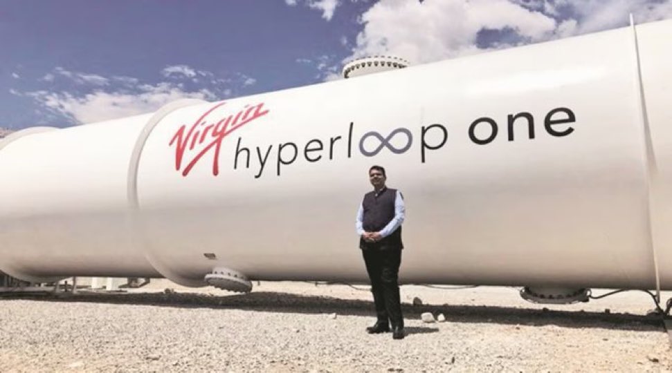tatyabhosarikar's tweet photo. आठवतंय का हे?
हा Virgin Hyperloop One नावाचा हवेतला, कागदावरचा प्रकल्प — उच्च-गती व्हॅक्यूम ट्यूब वाहतूक प्रणाली.
देवेंद्र फडणवीस यांनी मोठ्या गाजावाजात यासाठी MoU केला होता.
मुंबई ते पुणे अवघ्या 30 मिनिटांत पोहोचू, असे थापा मारले गेले.
आज तब्बल 8 वर्षे झाली —
प्रकल्प नाही, काम नाही, अपडेट नाही, उत्तर नाही.
फक्त फोटोसेशन, जाहिरातबाजी आणि जनतेची फसवणूक.
खरंच भारी काम केलंय, देवा भाऊ 👏
.
#देवाभाऊ_क्रेडिटचोर