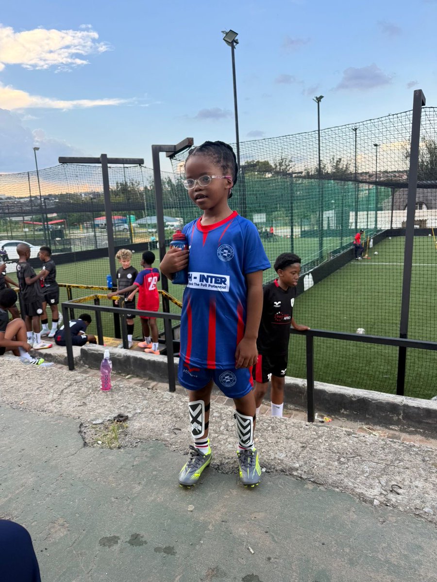 luyolo_mad's tweet photo. My Soccer Star scored two goals on her first ever official club practice please give me a moment while I go weep🥹🥹. https://t.co/C0lwP9SYzU
