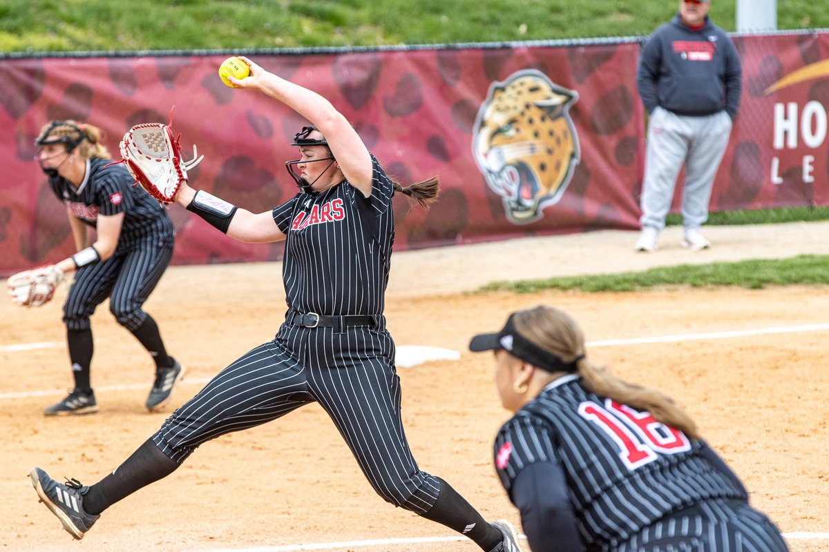 HorizonLeague's tweet photo. The second spot in the @UnderArmour #HLSB Preseason Poll belongs to @IUINDY_SBALL! The Jags bring back key returners Molly Kable and Callie Dickerson this season.

https://t.co/ogH7p21S73

#OurHorizon 🌇| @iuindy_jaguars https://t.co/ULsfI35qJL