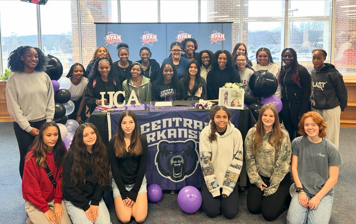 Ryan Girls Track tweet media