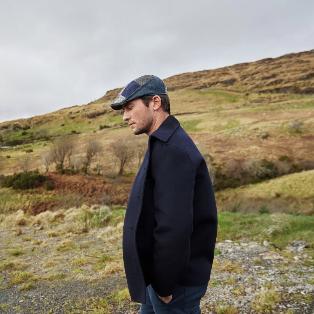 Hanna_Hats's tweet image. Let’s see what February has in store for us!

#hannahats #since1924 #flatcap #tweedcap #madeinireland #irishtweed #irishcraft #tweedhats #patchwork