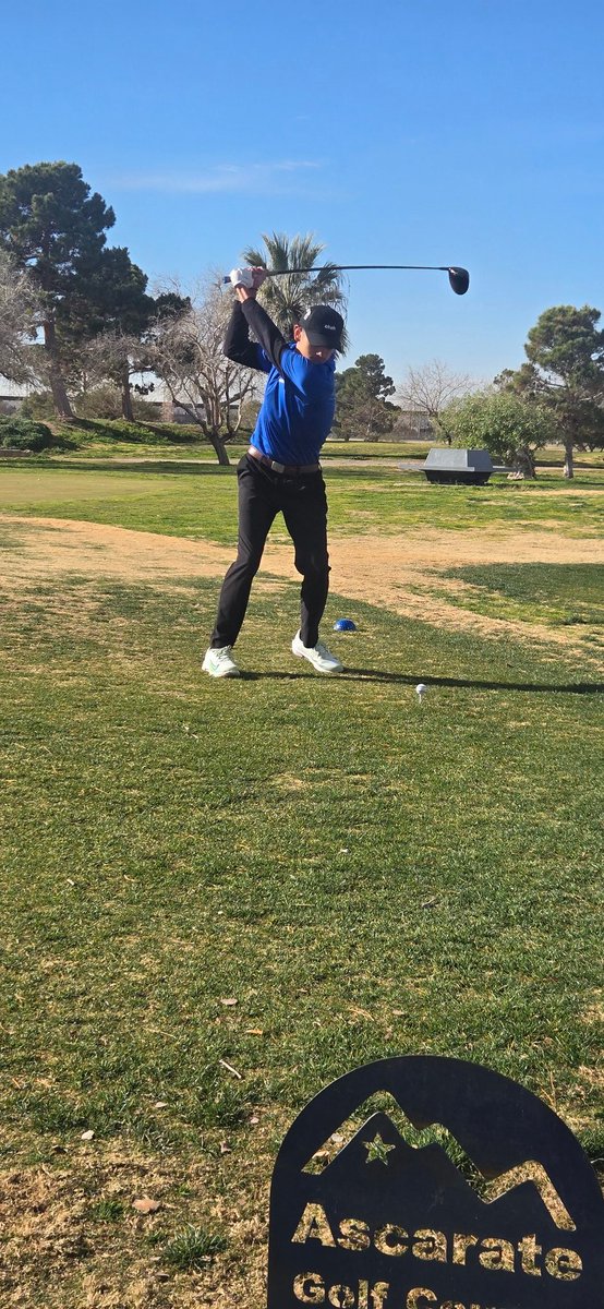 San Elizario HS Boys & Girls Golf Team tweet media