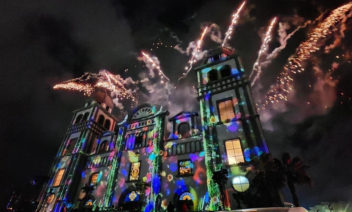 TVEShn's tweet image. #tvesteinforma | Miles de fieles celebran a la Virgen de Suyapa

Este 3 de febrero, hondureños participan en misas, peregrinaciones y actos de devoción en la Basílica de Suyapa para honrar a su patrona, en una jornada marcada por la fe y la tradición.

#tves #noticias