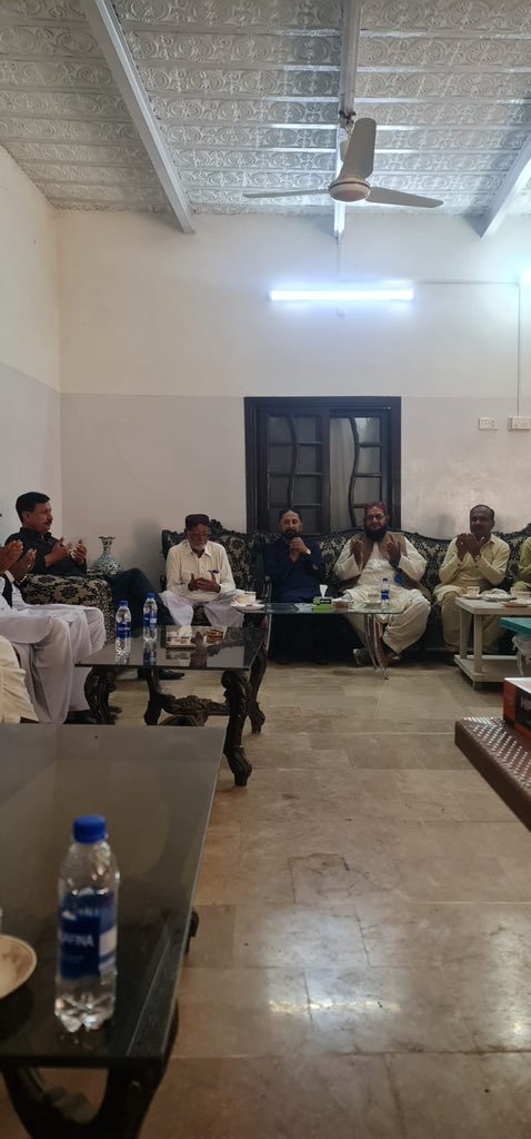 پاکستان پیپلز پارٹی کے سینئر رہنما مشر حاجی عبدالشکور کاکڑ صاحب نے سابق سینیٹر عاجز دھامرہ کے والد کے انتقال پر ان کے گھر جا کر فاتحہ خوانی کی اور مرحوم کے لیے دعائے مغفرت کی۔ اللہ تعالیٰ مرحوم کو جنت الفردوس میں اعلیٰ مقام عطا فرمائے۔ 🤲🏼
<a href="/AajizDhamrah/">Sen Aajiz Dhamrah</a> <a href="/hajishakorkakar/">abdul shakoor kakar</a>