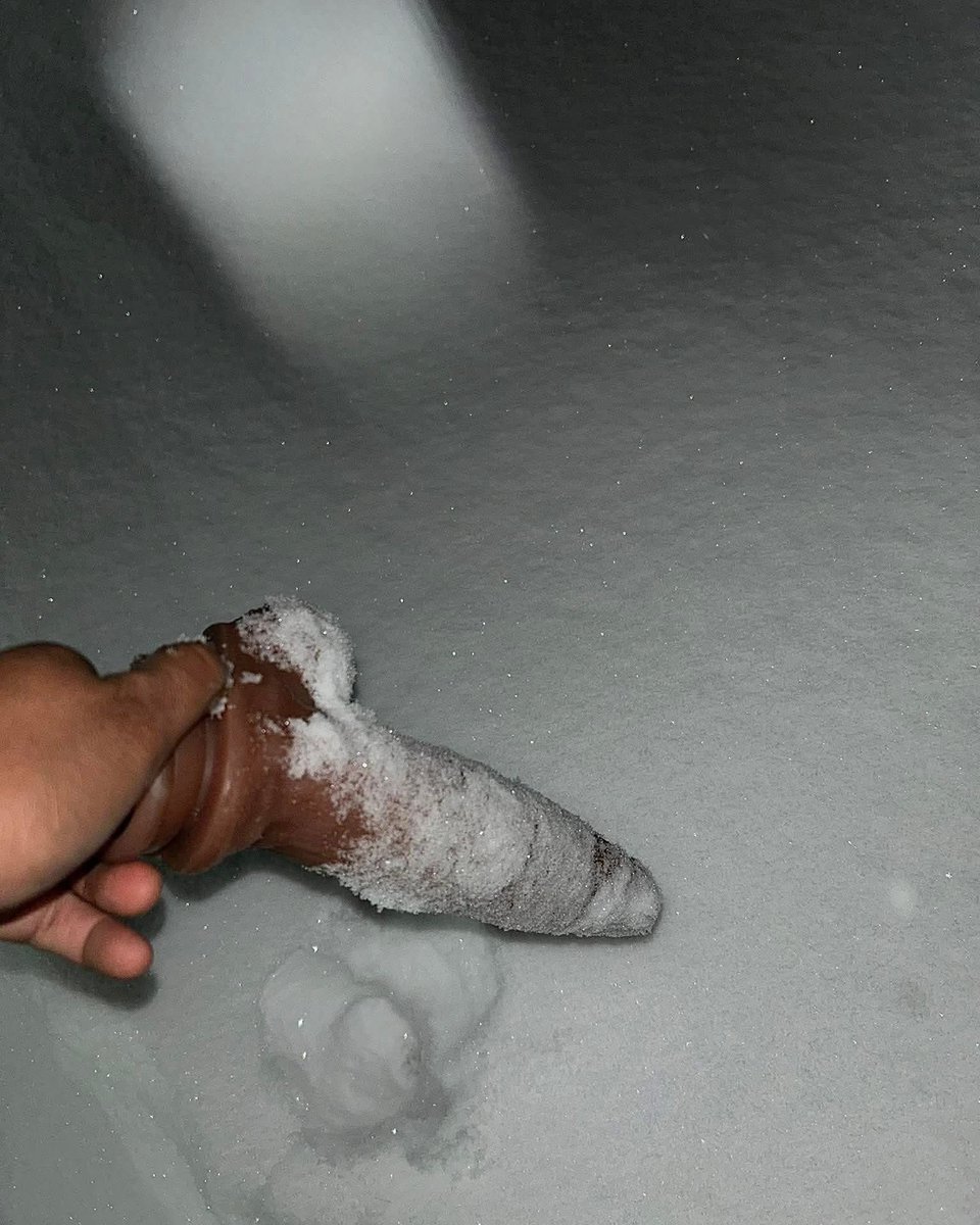 Sí, definitivamente hay más de 8 pulgadas de nieve 🥶