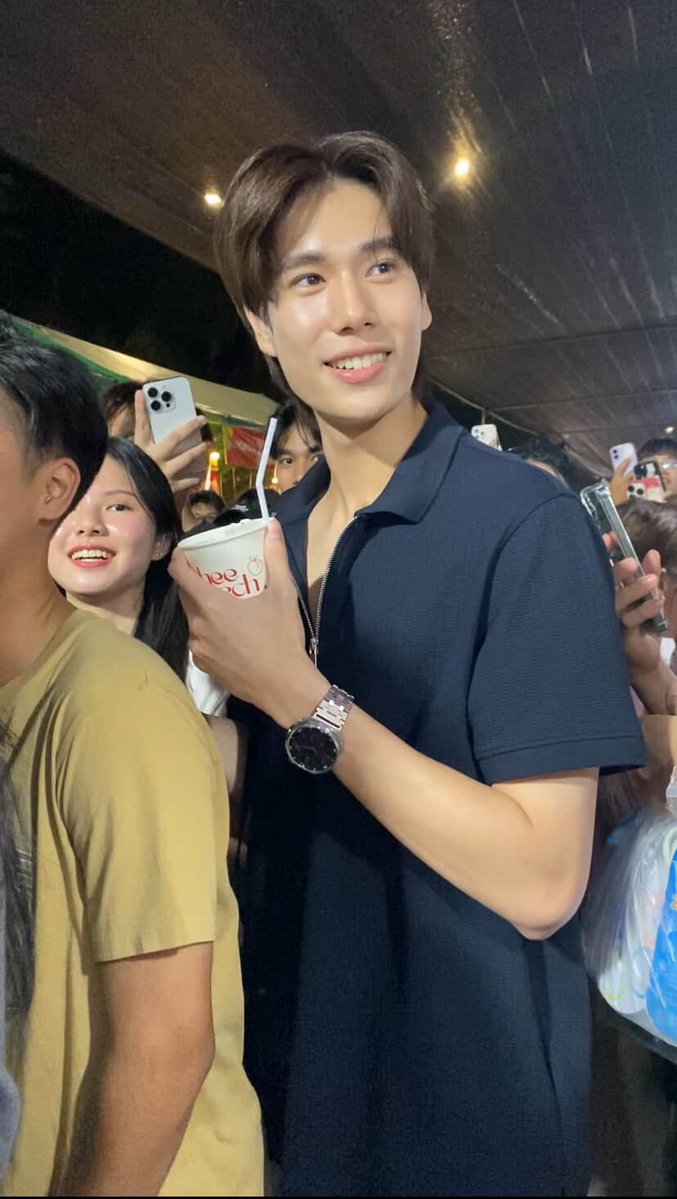 นี่มานนนพี่ตั้งงงงงงหน้าสดดด….อย่างดีอะชอบบบบบ😻🤟🏻

#phuwintang