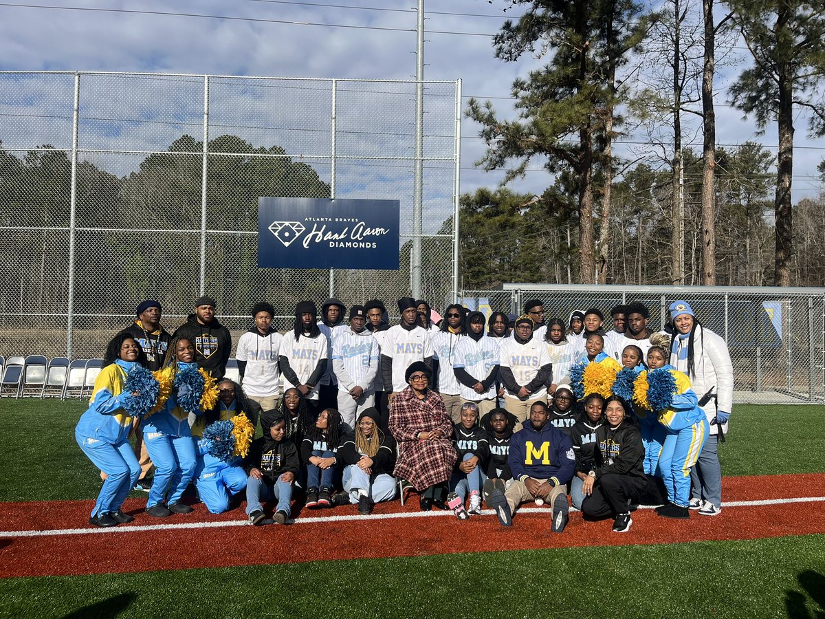 B. E. Mays Cheer tweet media