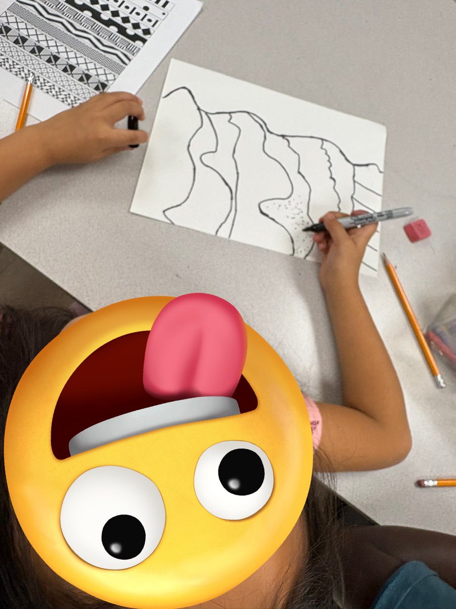 Ms. Mooneyhams Art Lab tweet media