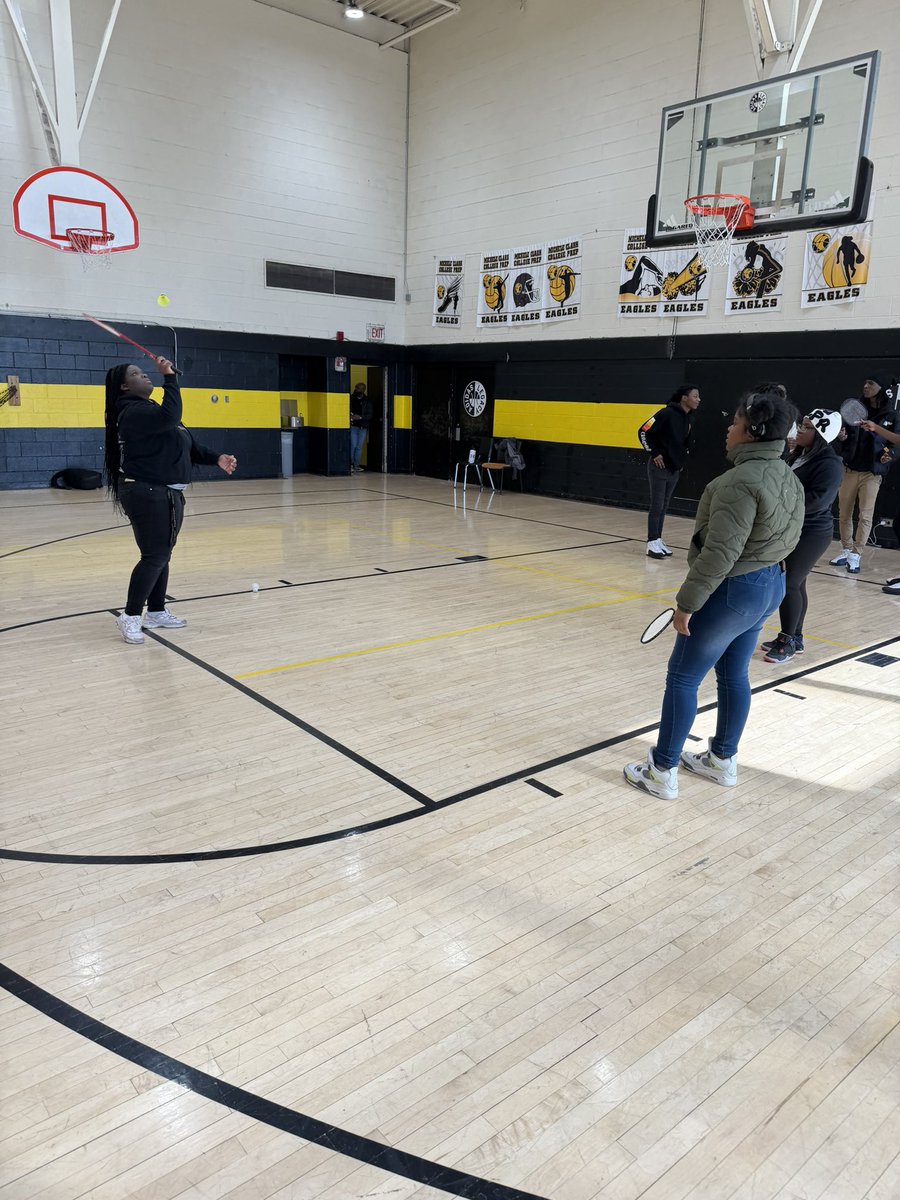 Sean Henaghan tweet media