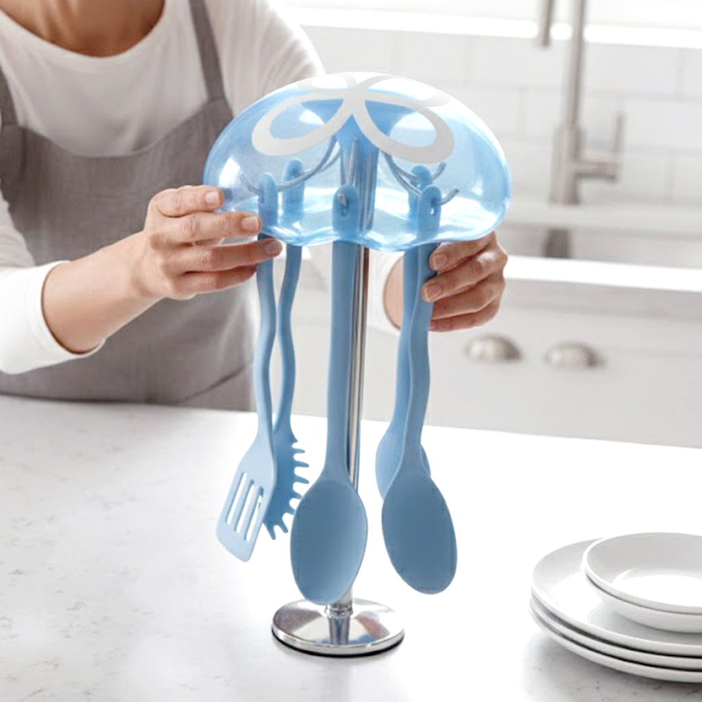 issikazu20's tweet image. クラゲが泳ぐキッチンツール考えました。