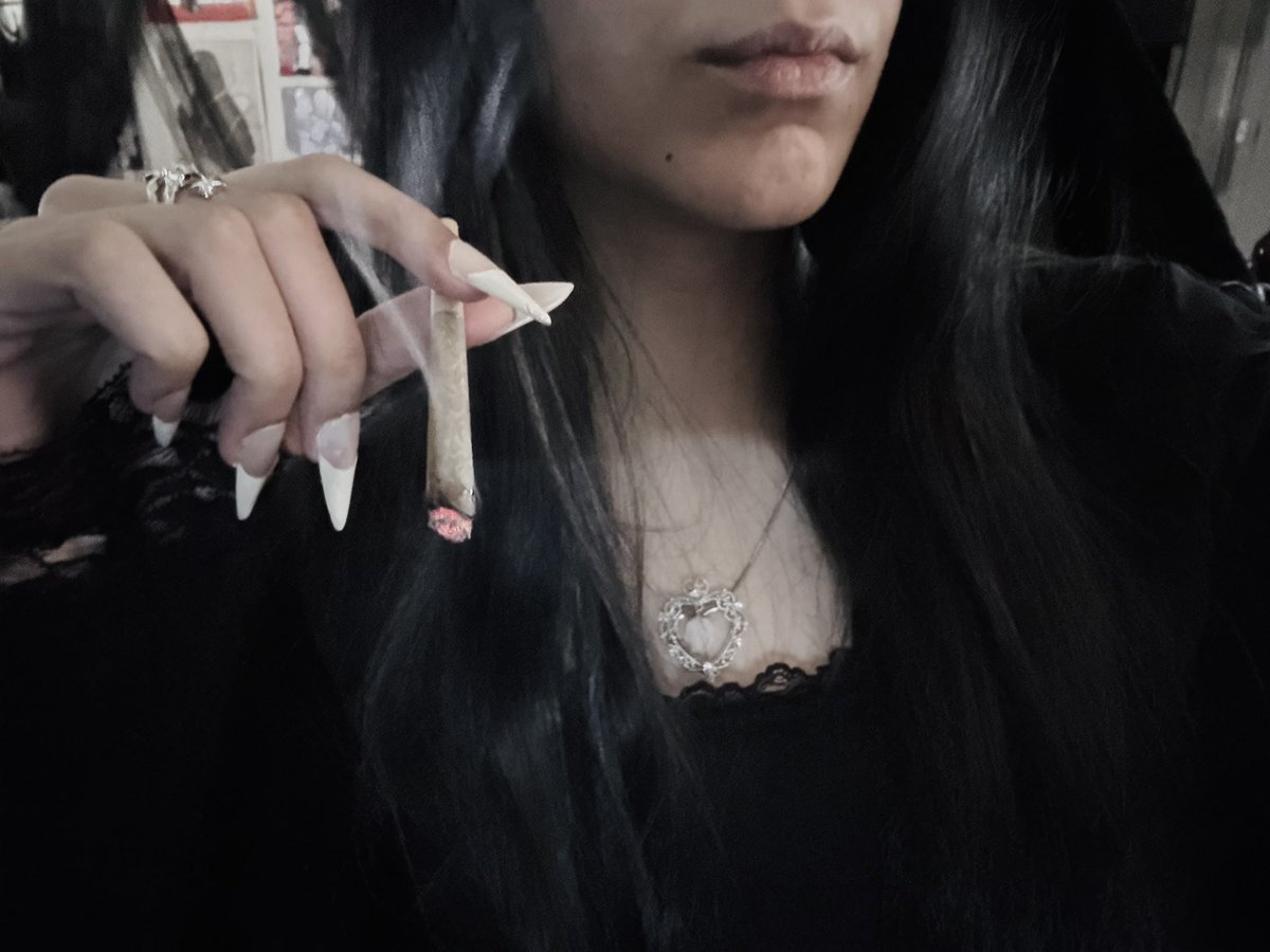 cryspxms's tweet image. ~💨