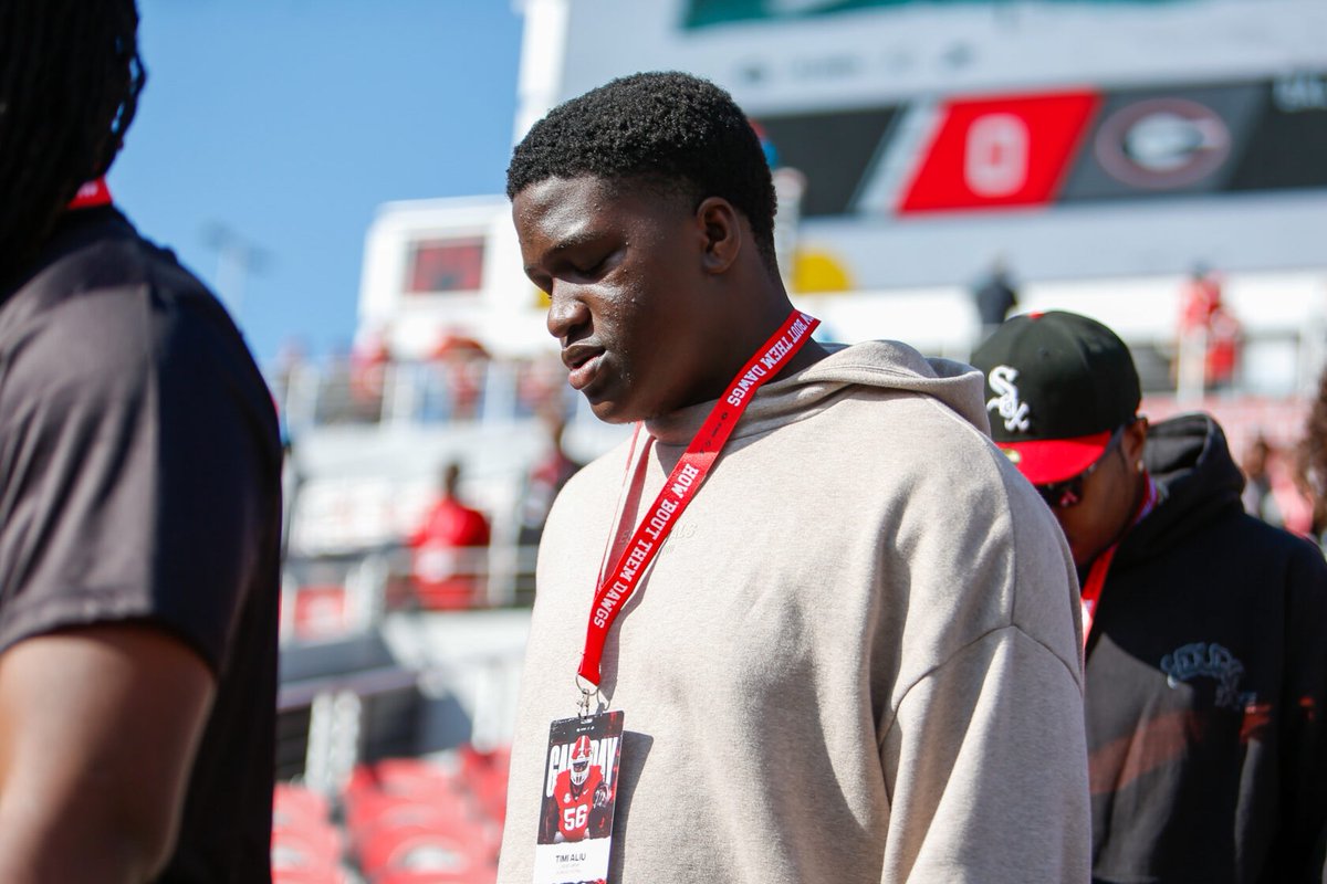 Stock Report: Where Nebraska stands with five key 2027 targets coming out of a busy January📈📉

- Huskers take the lead for four-star OT
- Big Ten program trending for LB target
- Predicting Nebraska to land a four-star DB

Read: on3.com/sites/inside-n…